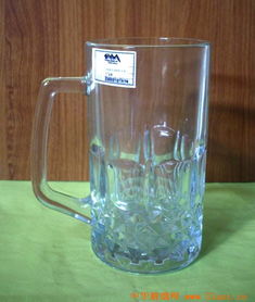 流光溢彩，品味生活 探秘玻璃啤酒杯與日用玻璃制品的藝術(shù)